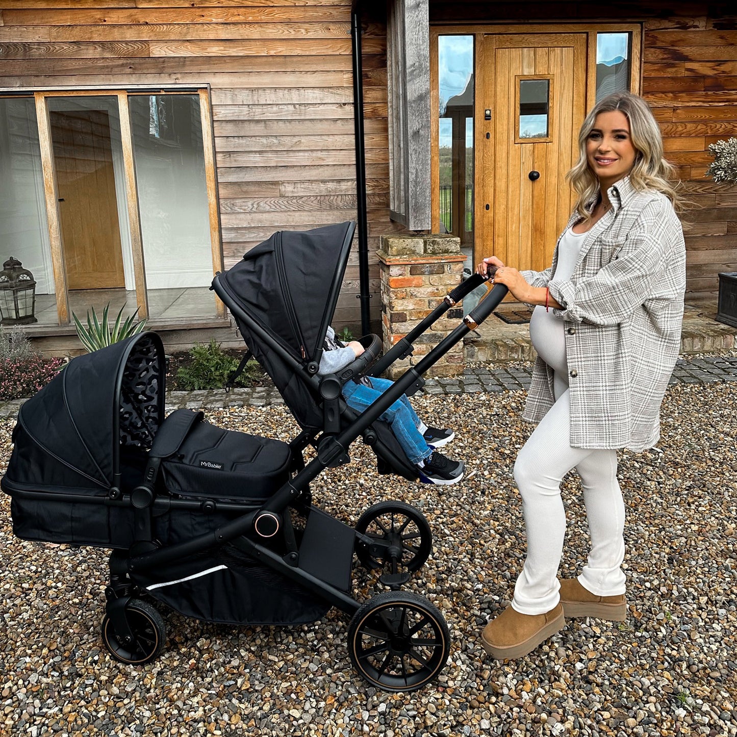 MB33 Tandem Pushchair