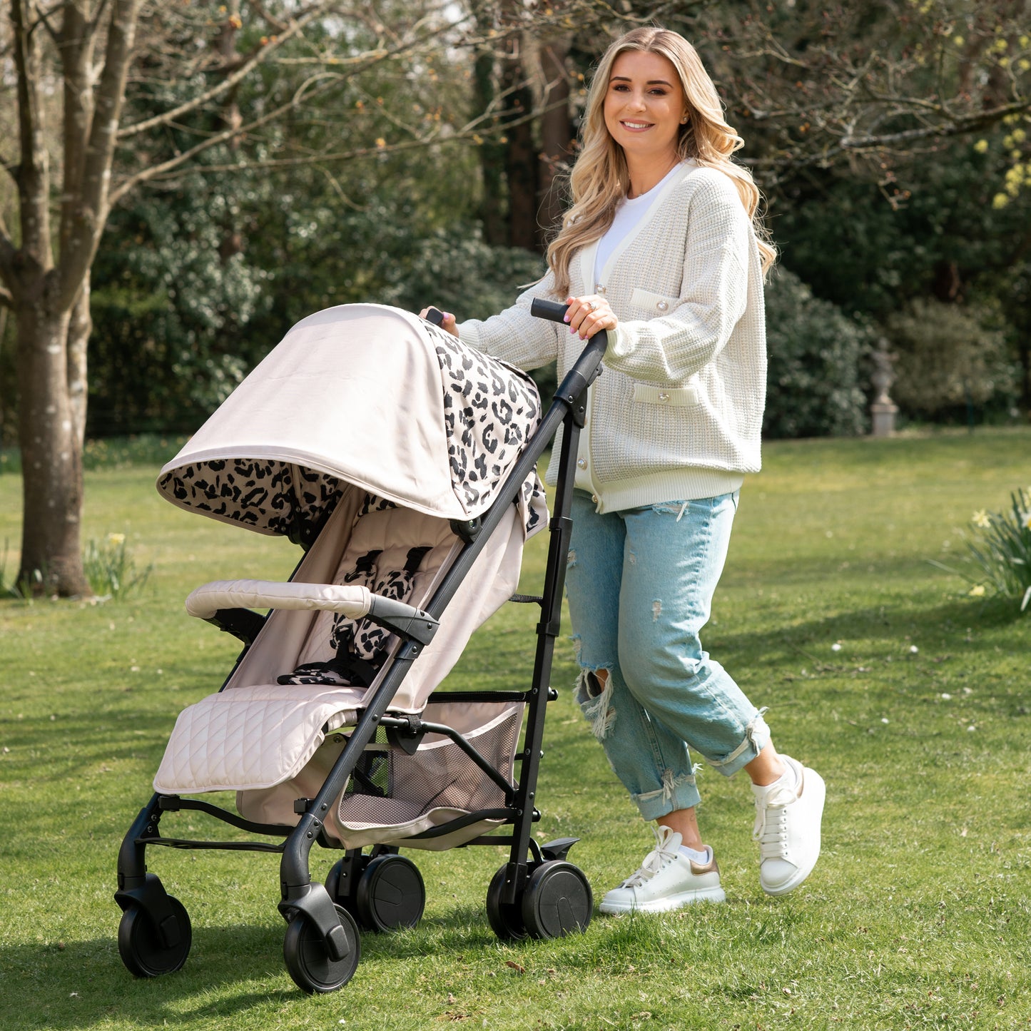 MB51 Stroller - Dani Dyer Fawn Leopard