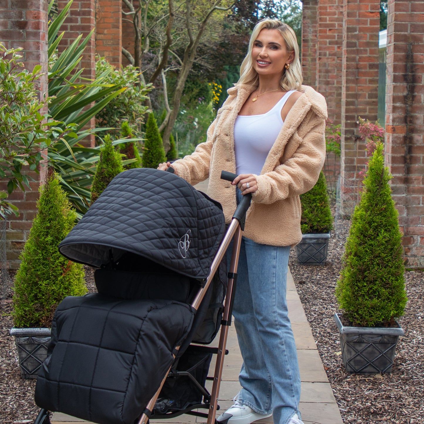 MB51 Stroller - Billie Faiers Quilted Black