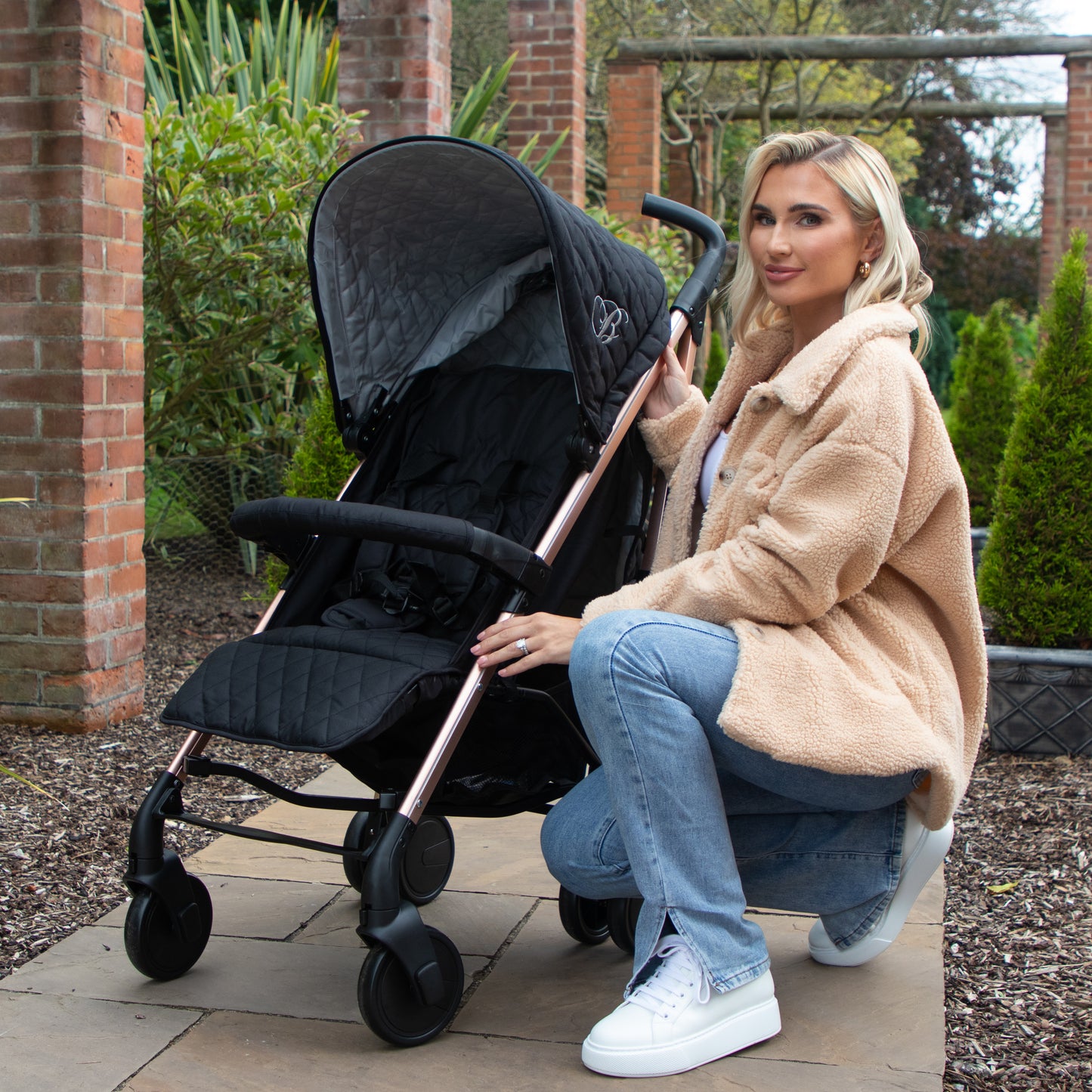 MB51 Stroller - Billie Faiers Quilted Black