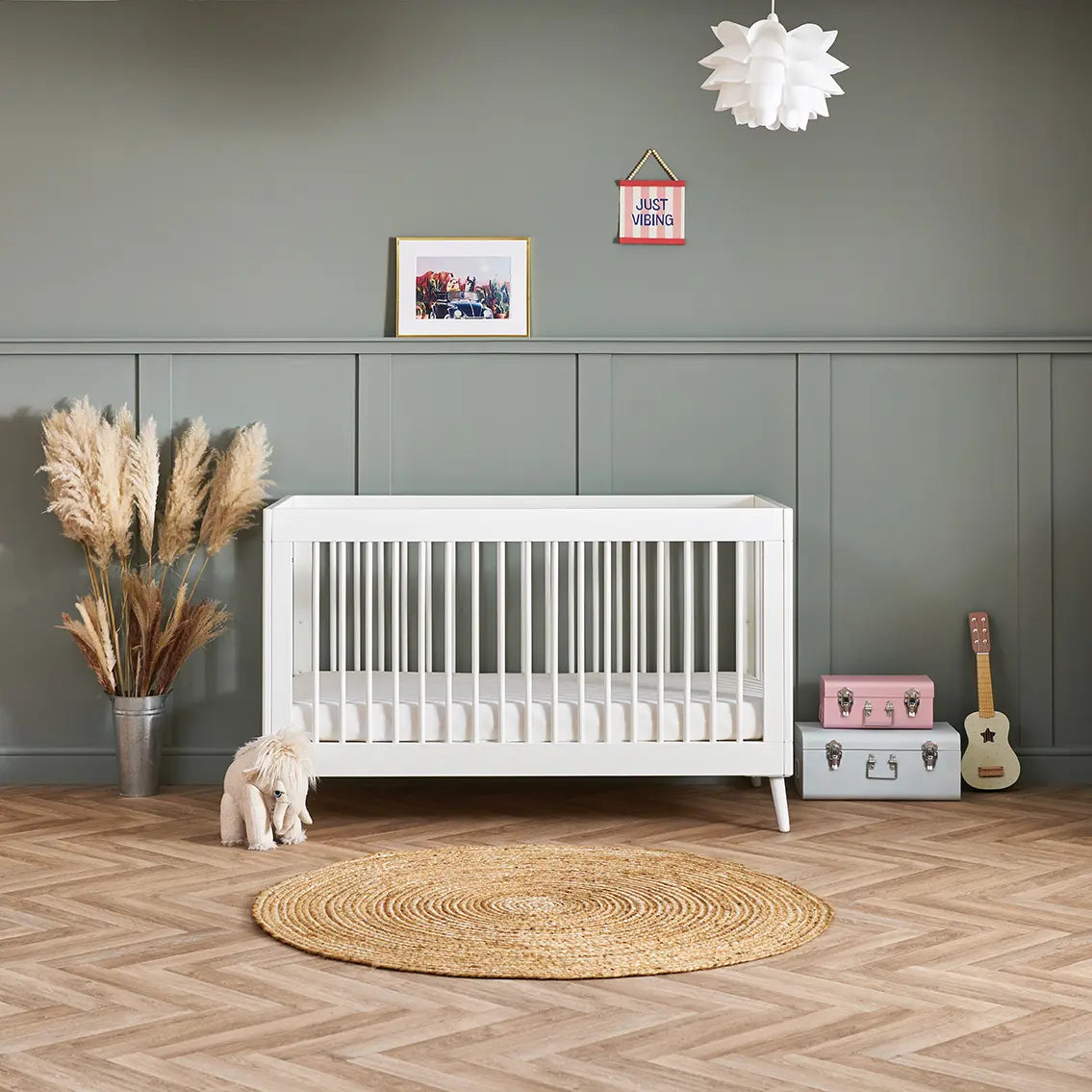 Maya Scandi Cot Bed – Nordic White