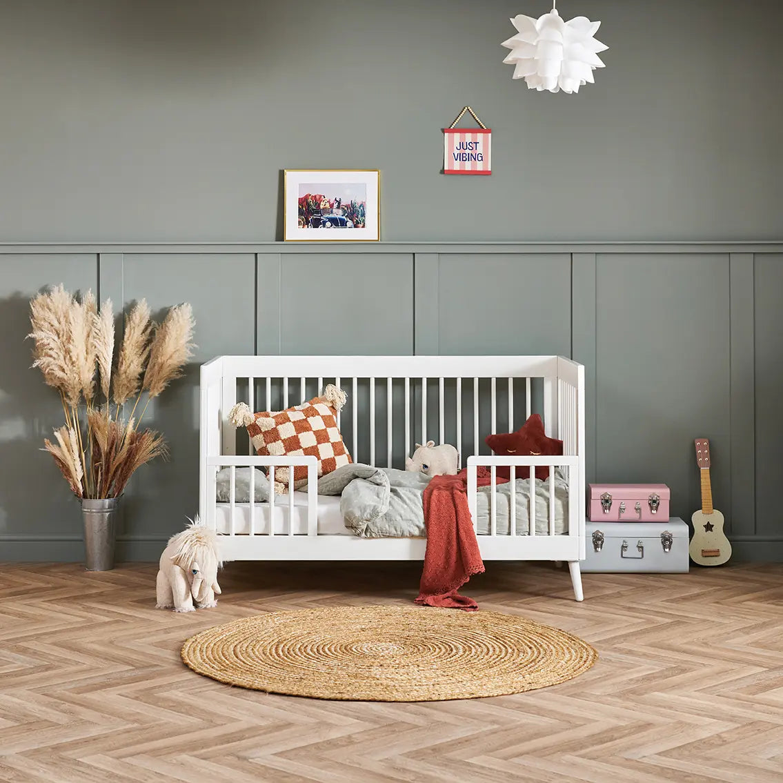 Maya Scandi Cot Bed – Nordic White