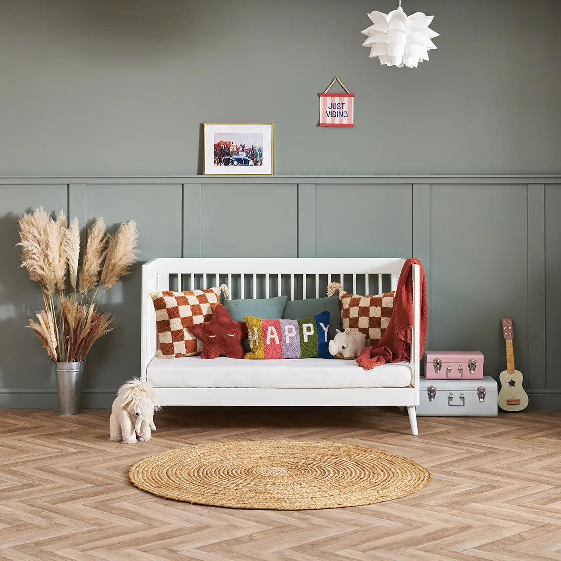 Maya Scandi Cot Bed – Nordic White