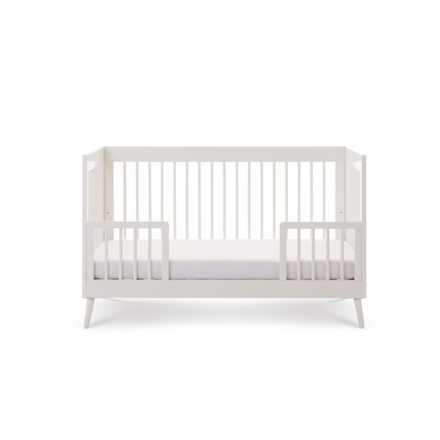 Maya Scandi Cot Bed – Nordic White