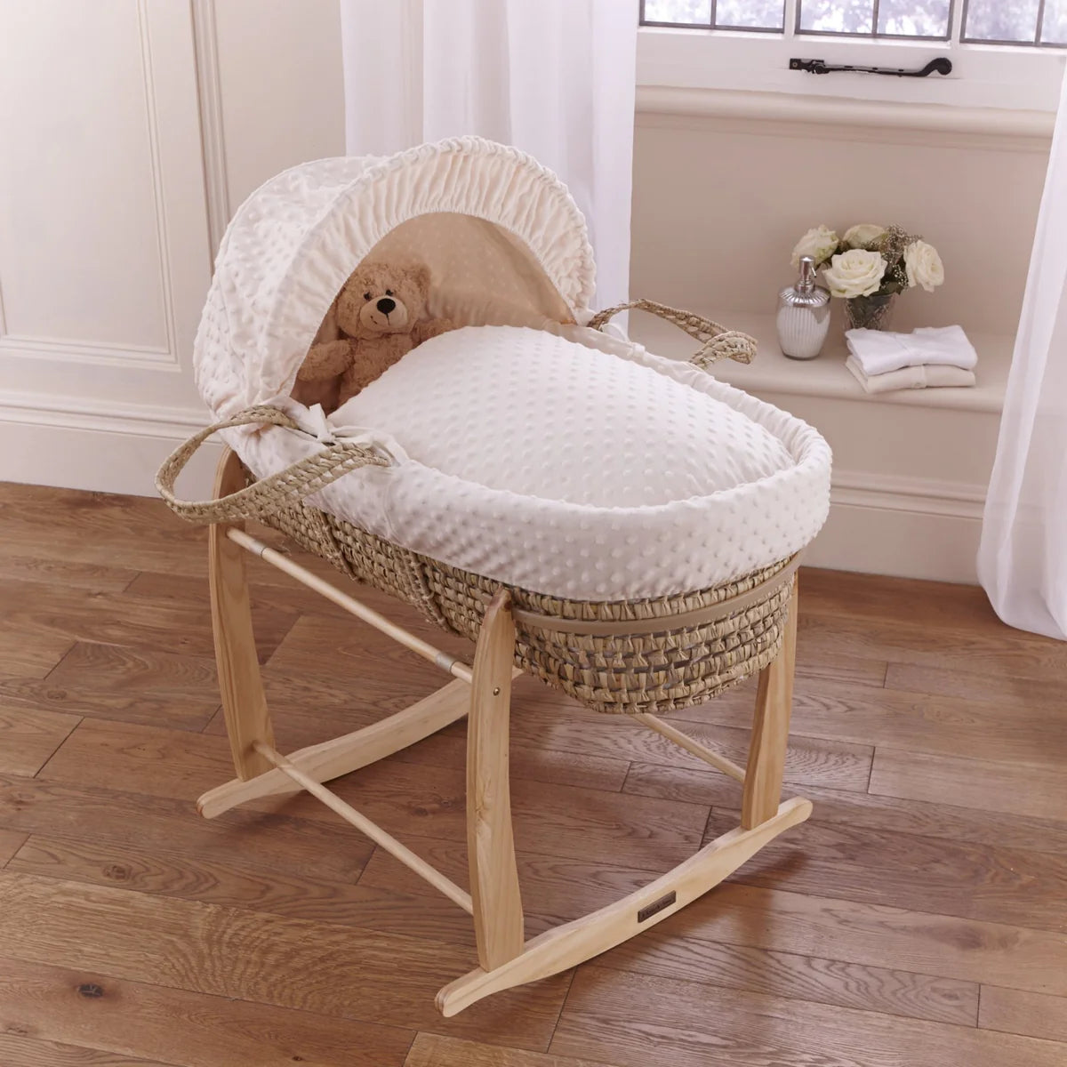 Dimple Palm Moses Basket